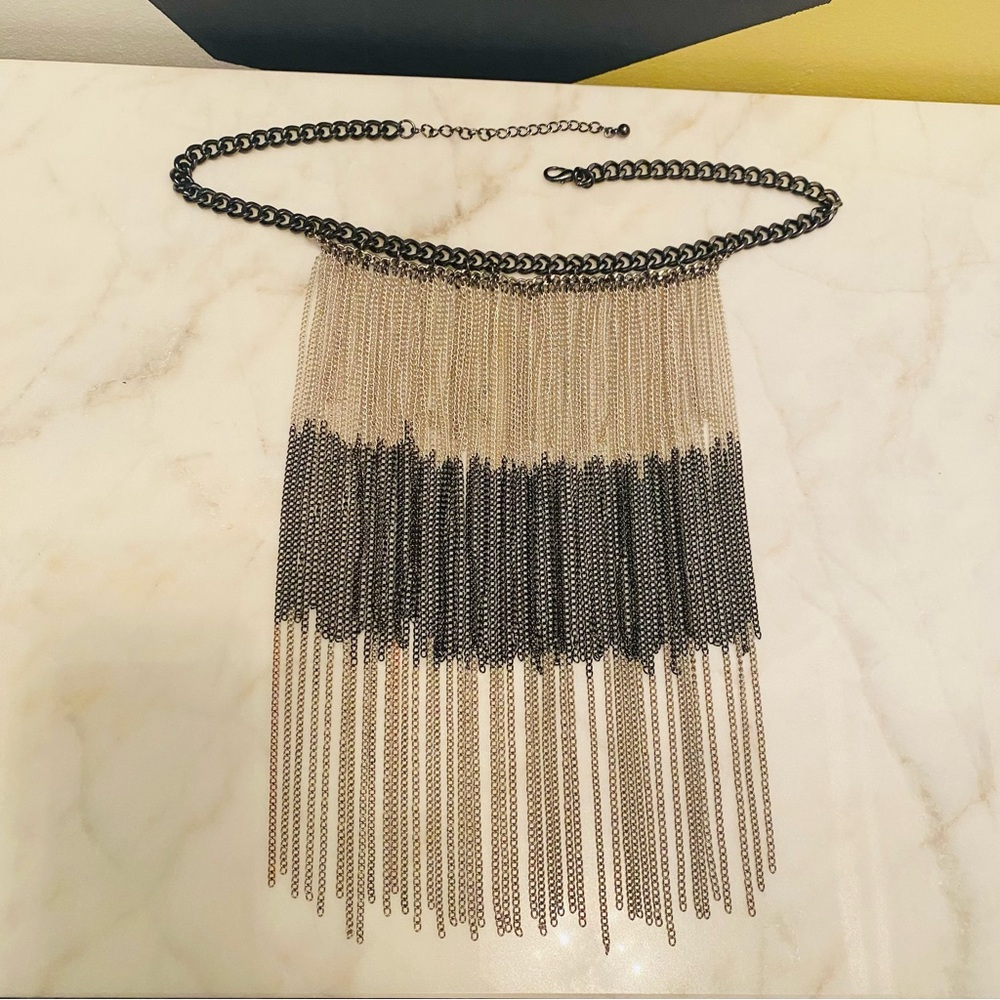 Gorgeous metal chains necklace 🩶